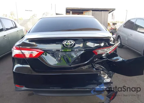 2018 Toyota Camry Le из США, поврежденный, VIN JTNB11HK6J3036398
